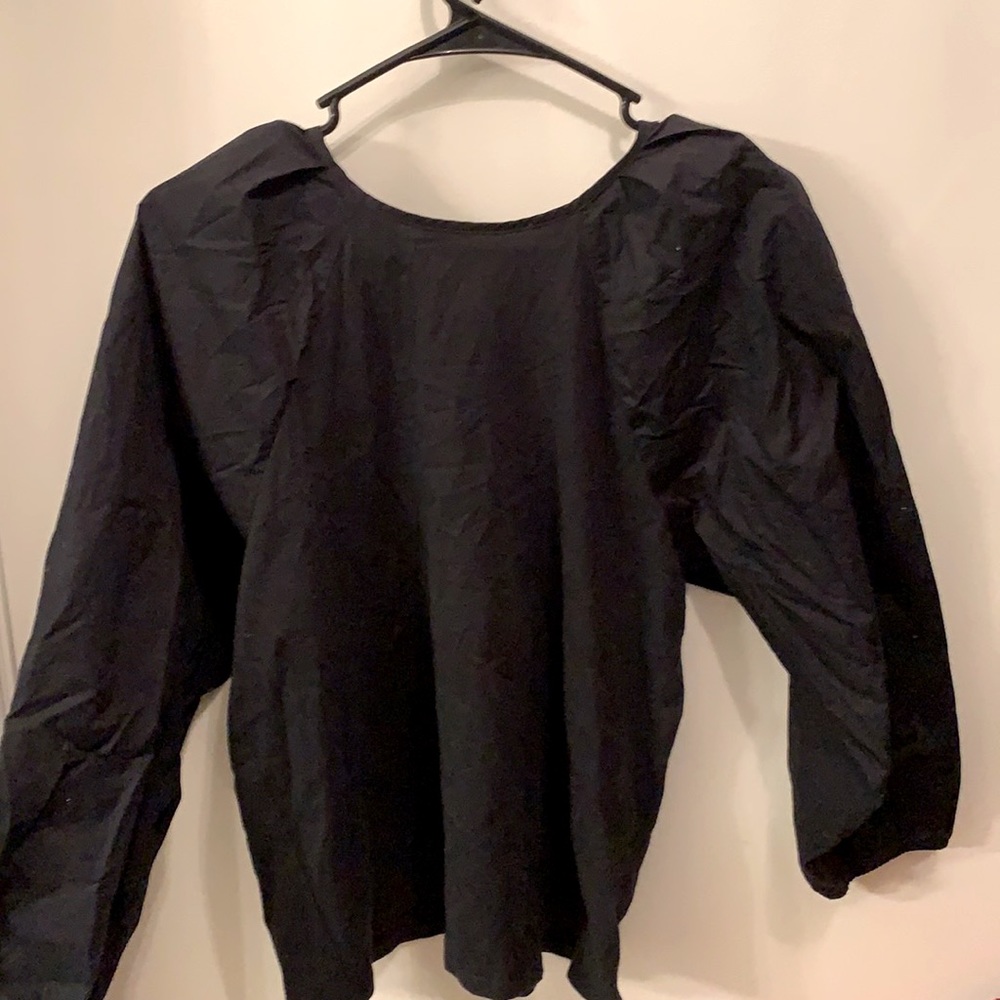 Dress top with puff sleeves